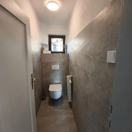Quaint In Modern Flat 인스브루크