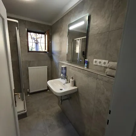 Quaint In Modern Flat Homestay szállás *